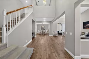 42111 Majestic Ct, Temecula, CA 92592 - Photo 6