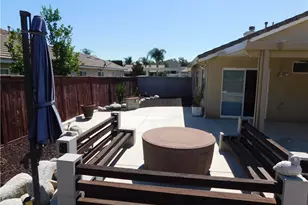 36975 Red Oak, Winchester, CA 92596 - Photo 10
