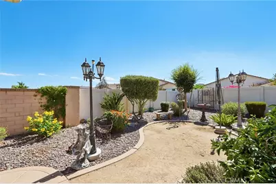 1402 Via Rivas, Hemet, CA 92545 - Photo 40