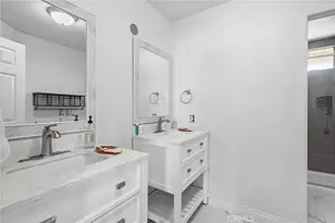 30371 Falcon Point Ct, Murrieta, CA 92563 - Photo 32