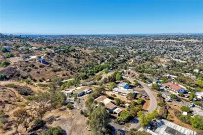 9377 Crest, Spring Valley, CA 91977 - Photo 42