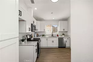 1122 Mirada, Perris, CA 92571 - Photo 4