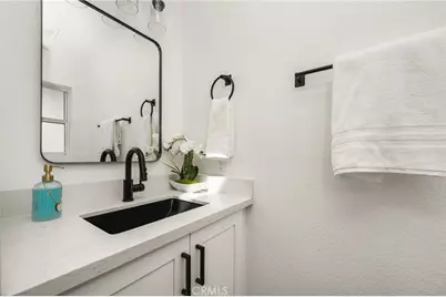 1122 Mirada, Perris, CA 92571 - Photo 26