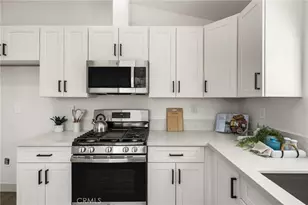 1122 Mirada, Perris, CA 92571 - Photo 2