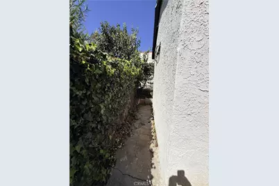 717 E Santa Rita, Compton, CA 90220 - Photo 20