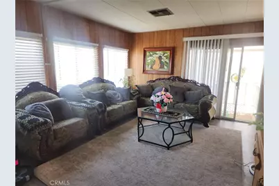 881 N Lake Street #220, Hemet, CA 92544 - Photo 2