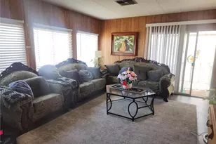 881 N Lake Street, Hemet, CA 92544 - Photo 2
