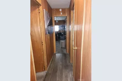 881 N Lake Street #220, Hemet, CA 92544 - Photo 12