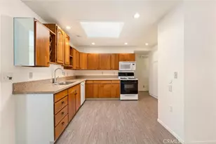 1160 Rosewood Pl, Hemet, CA 92543 - Photo 8