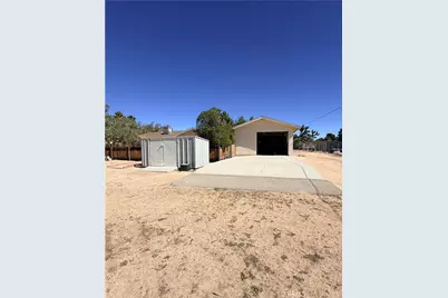 15440 Mandan, Apple Valley, CA 92307 - Photo 40