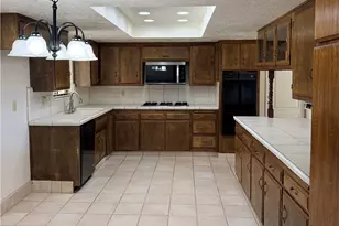 15440 Mandan, Apple Valley, CA 92307 - Photo 6
