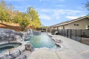 43130 John Warner, Temecula, CA 92592 - Photo 12