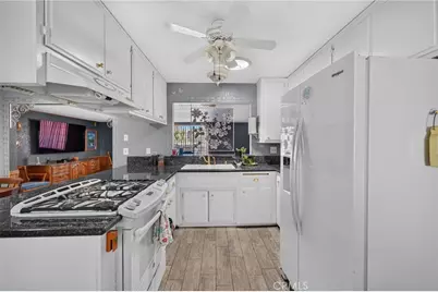 28660 Mapes, Menifee, CA 92585 - Photo 12