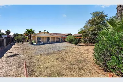 1964 W Oakland Avenue, Hemet, CA 92545 - Photo 18