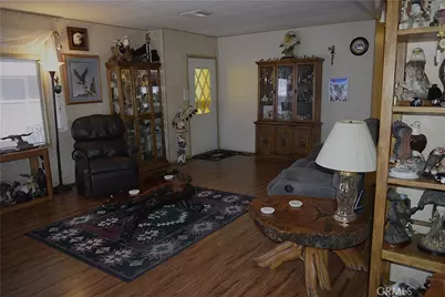 880 N Lake Street #56, Hemet, CA 92544 - Photo 2