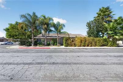 2854 Lynae, Hemet, CA 92545 - Photo 2