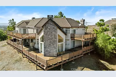 19448 Blue Sky Road, Perris, CA 92570 - Photo 2