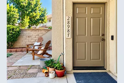 28987 Canyon Ridge, Trabuco Canyon, CA 92679 - Photo 2