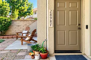 28987 Canyon Ridge, Trabuco Canyon, CA 92679 - Photo 2