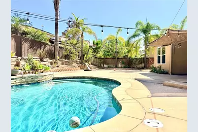 335 Plaza Toluca, Chula Vista, CA 91914 - Photo 12
