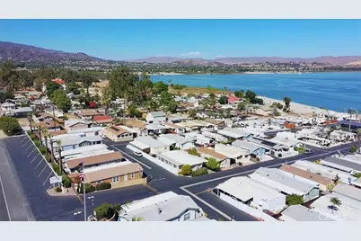 15980 Grand Avenue #M-27, Lake Elsinore, CA 92530 - Photo 26