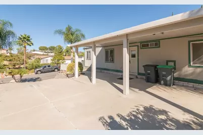 34262 Tractor, Wildomar, CA 92595 - Photo 6