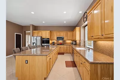 23901 Susana Way, Murrieta, CA 92562 - Photo 8
