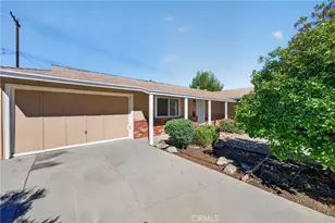 25890 Ridgemoor, Sun City, CA 92586 - Photo 2