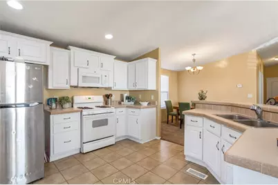 28306 Connecticut Drive, Menifee, CA 92587 - Photo 6