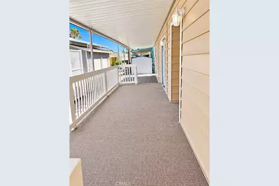 725 W Thornton Ave #105, Hemet, CA 92543 - Photo 4