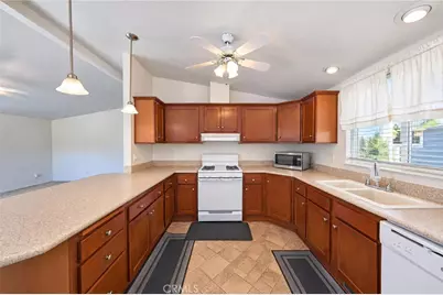 28880 Via Princesa, Murrieta, CA 92563 - Photo 14
