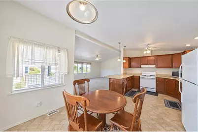28880 Via Princesa, Murrieta, CA 92563 - Photo 24