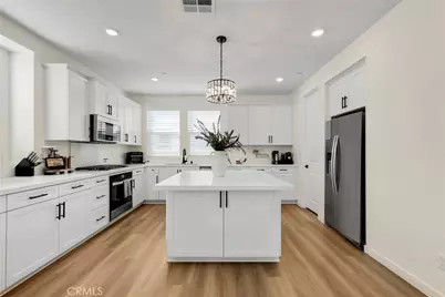 27566 Sanctuary Court, Valencia, CA 91381 - Photo 16
