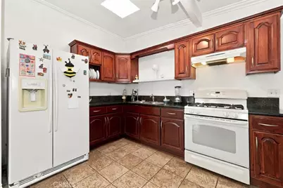 737 Calaveras, Ontario, CA 91764 - Photo 20