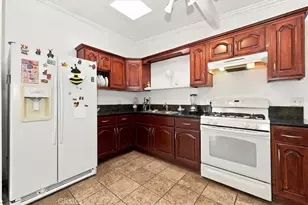 737 Calaveras, Ontario, CA 91764 - Photo 20