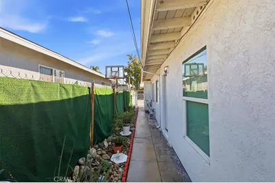 737 Calaveras, Ontario, CA 91764 - Photo 46