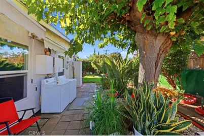 737 Calaveras, Ontario, CA 91764 - Photo 44