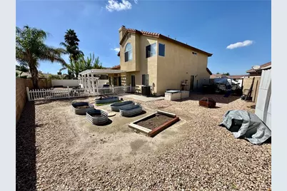 845 Stonehenge Court, Hemet, CA 92545 - Photo 4