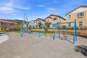 16183 Juno Way, Fontana, CA 92336 - Photo 32