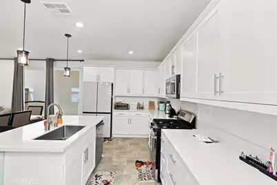 16183 Juno Way #6, Fontana, CA 92336 - Photo 16