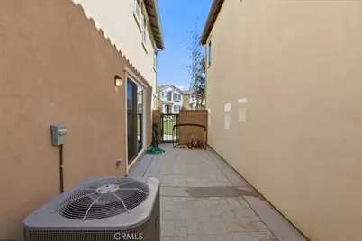 16183 Juno Way #6, Fontana, CA 92336 - Photo 30
