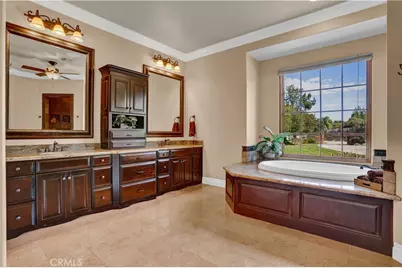 41945 Calle Contento, Temecula, CA 92592 - Photo 26