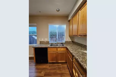 29735 Maxmillian, Murrieta, CA 92563 - Photo 12