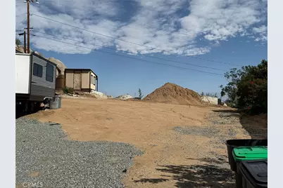 315 Cochise, Perris, CA 92570 - Photo 2
