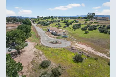 39230 Grassy Road, Temecula, CA 92592 - Photo 16