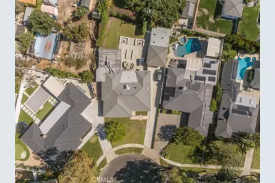 2531 Poinsettia Street, Santa Ana, CA 92706 - Photo 70
