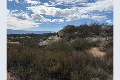 812 Rocky Valley Way, Aguanga, CA 92539 - Photo 10