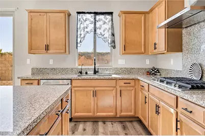 35181 Gamay, Winchester, CA 92596 - Photo 8