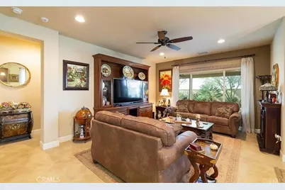 5054 Corte Cercado, Hemet, CA 92545 - Photo 8
