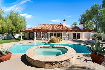39555 Avenida Bonita, Murrieta, CA 92562 - Photo 54